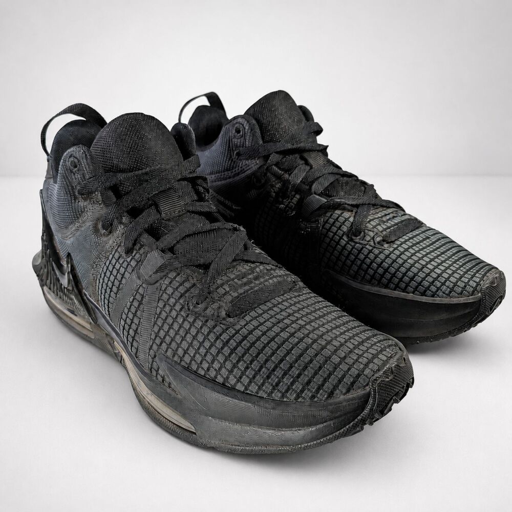 Nike LeBron Witness-7 Men’s Size 9.5 Black Basketball Athletic Sneakers